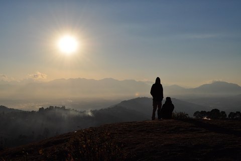 22:山火賁 二爻の図象