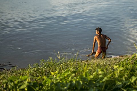 47:沢水困 四爻の図象
