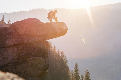 56:火山旅 四爻の図象