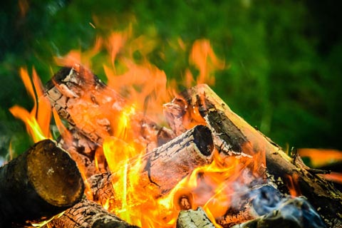 下卦(内卦) 離卦の図象